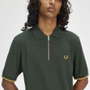 Thumbnail of fred-perry-m9886-crepe-piqu---zip-neck-polo---court-green_653522.jpg