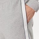 Thumbnail of tommy-hilfiger-established-logo-short---grey-heather_580146.jpg
