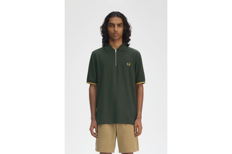 Fred Perry M9886 Crepe Piqué Zip Neck Polo - Court Green
